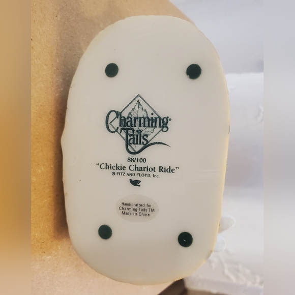 Charming Tails Collectible "Chickie Chariot Ride" - Picture 6 of 7